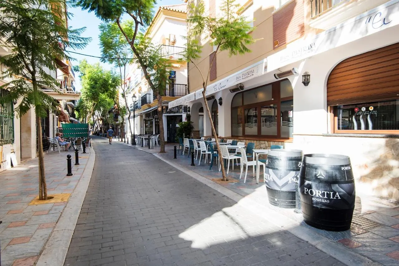 פואנגירולה Boliches Center Apartment Next To The Beach, Parking, Pool & Terrace