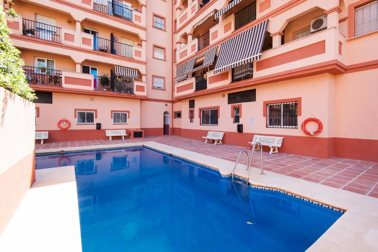 פואנגירולה Boliches Center Apartment Next To The Beach, Parking, Pool & Terrace